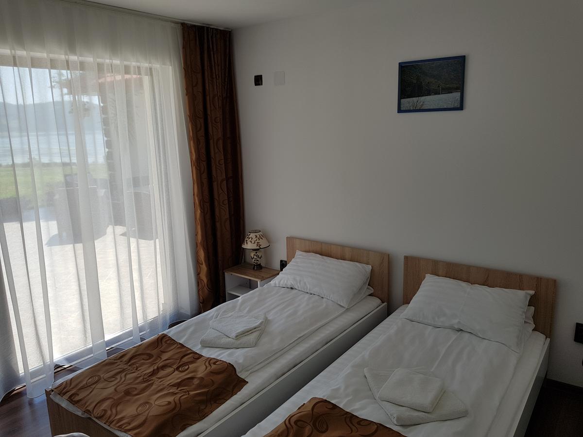 Clisura Dunarii - Pensiunea Casa Creta Liborajdea Екстер'єр фото